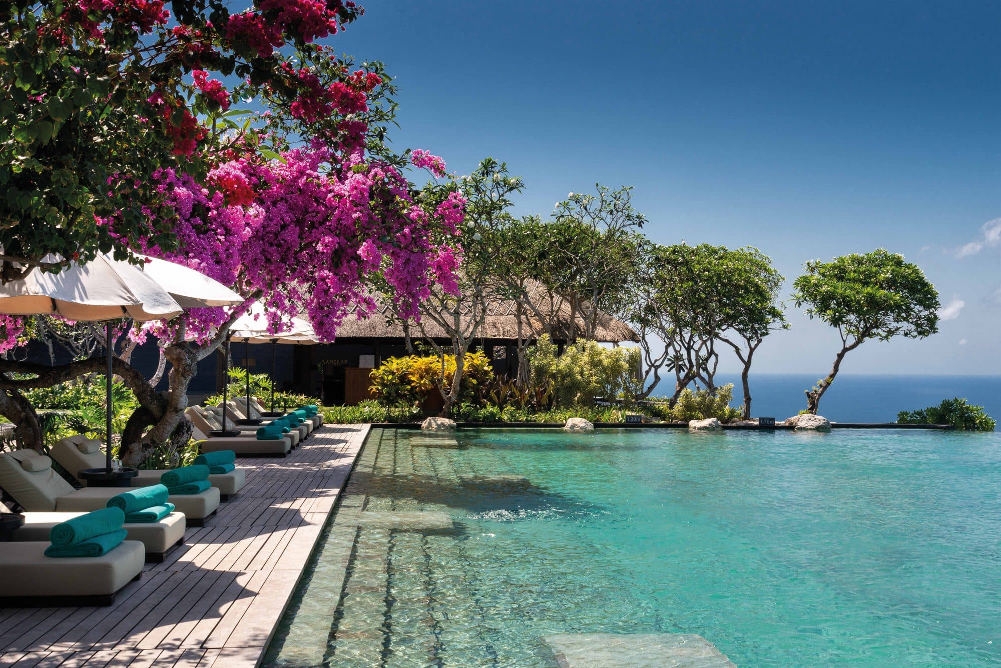 Uluwatu Wedding Venues: The Clifftop Estates Guide (2026) — Venue Guide in Uluwatu, Bali - Indonesia