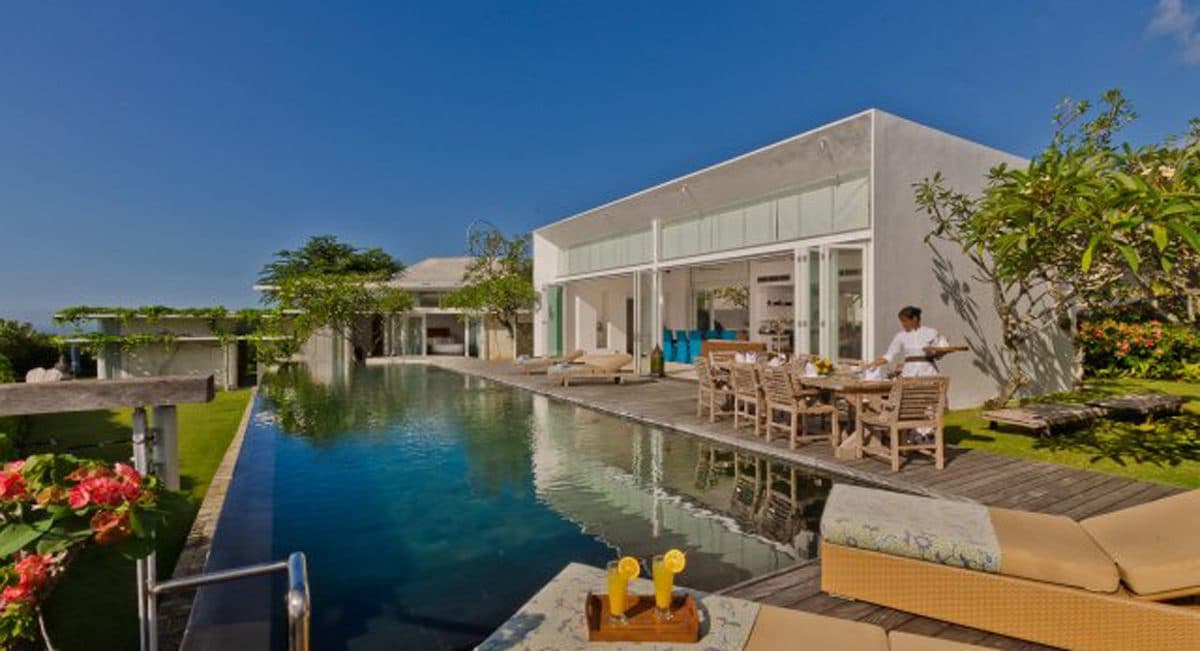 Karang Kembar, a cliff front wedding venue in Uluwatu, Indonesia