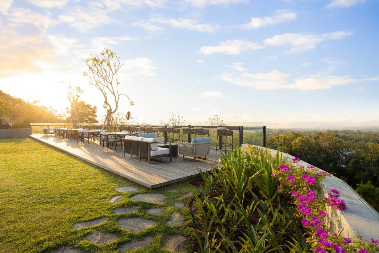 The Tulou Bali, a cliff view wedding venue in Jimbaran, Indonesia