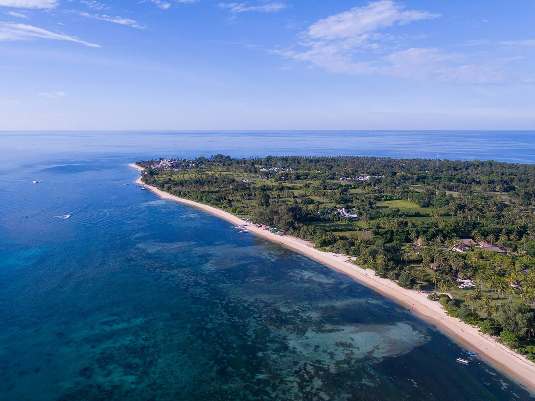 Sira Beach House — beachfront wedding venue in Lombok, Indonesia · photo 10 of 11