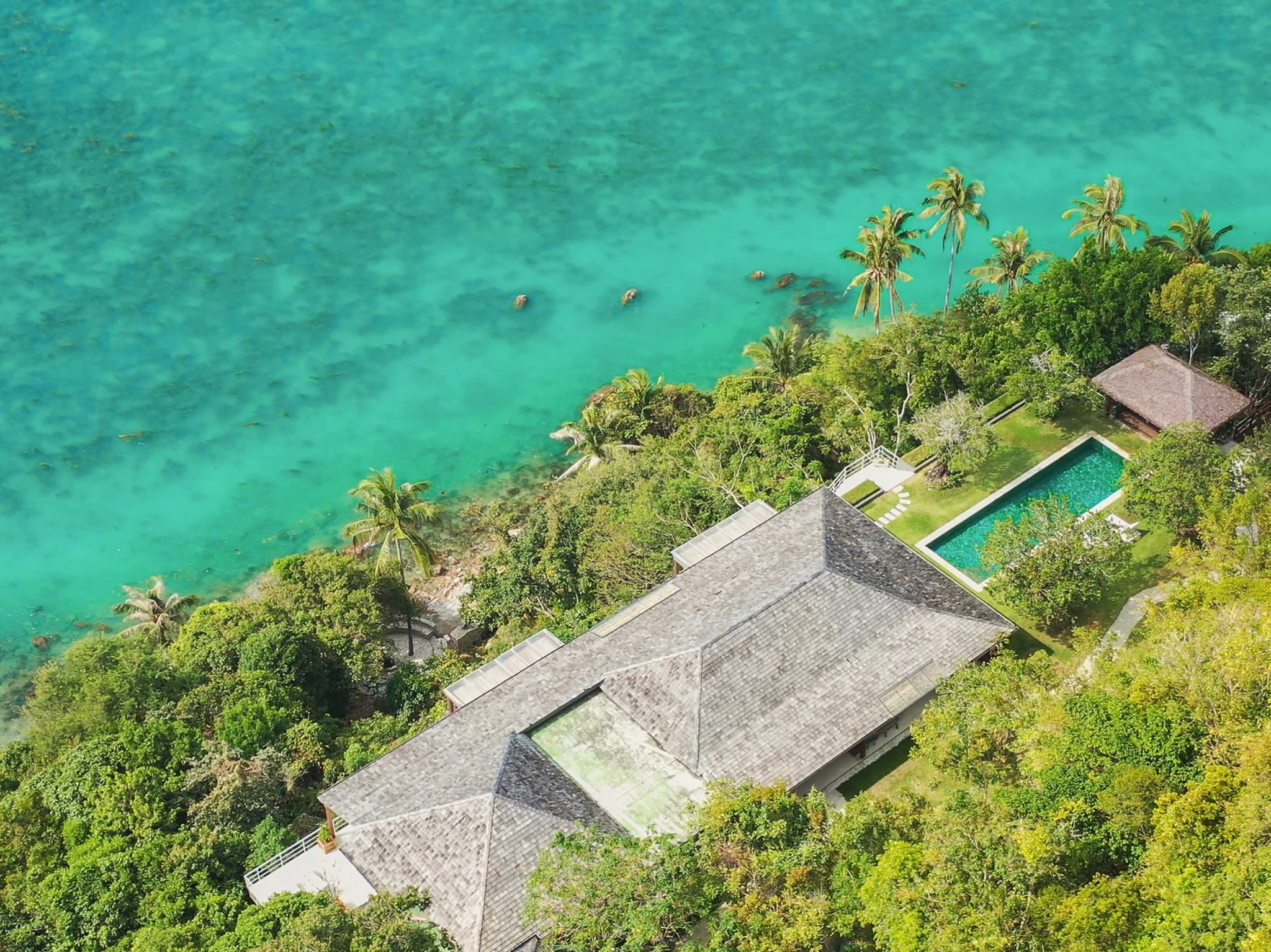 Element of 8 — cliff front wedding venue in Laem Sor, Thailand · photo 2 of 11