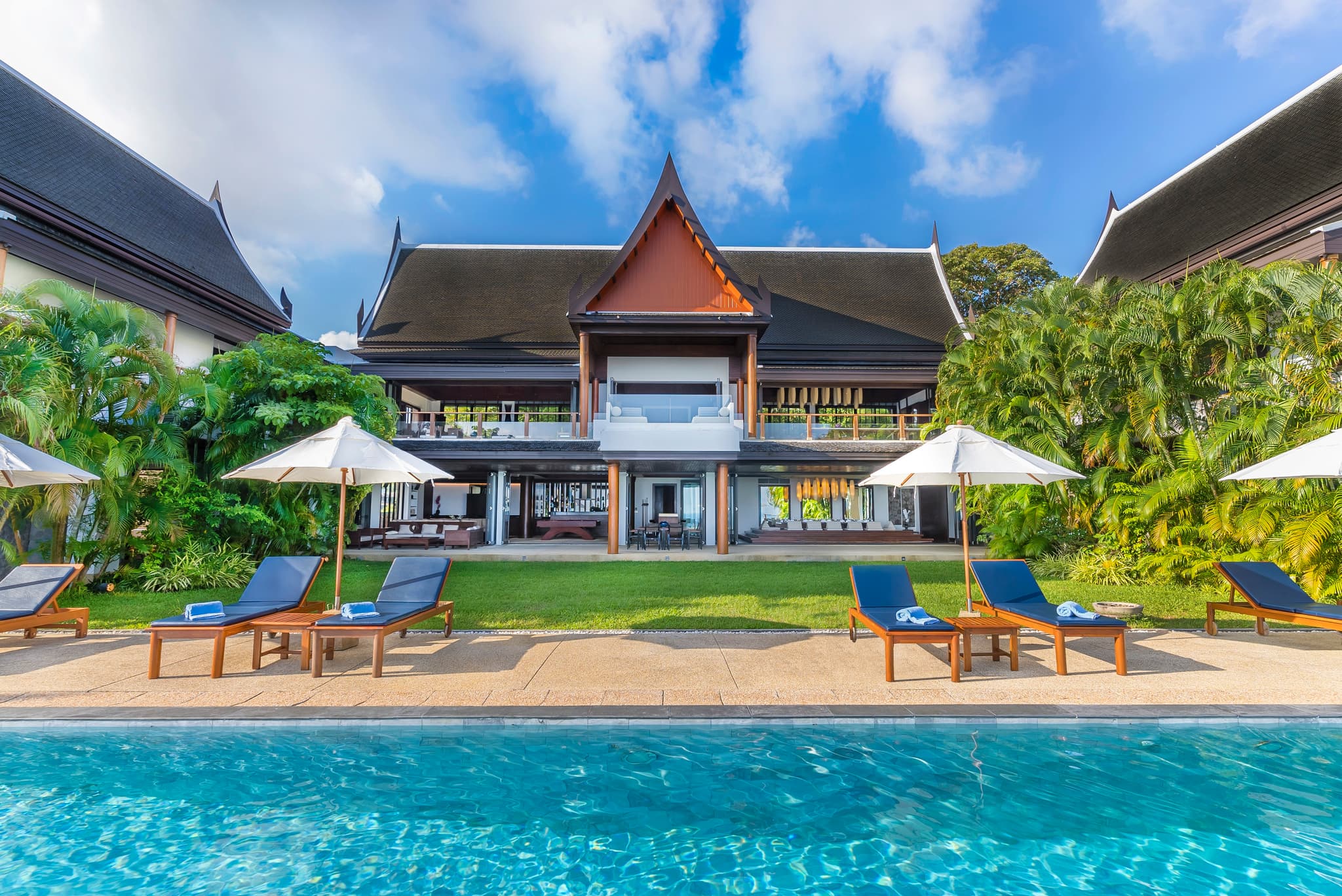 Villa Aye — cliff side wedding venue in Phuket, Thailand · photo 5 of 9