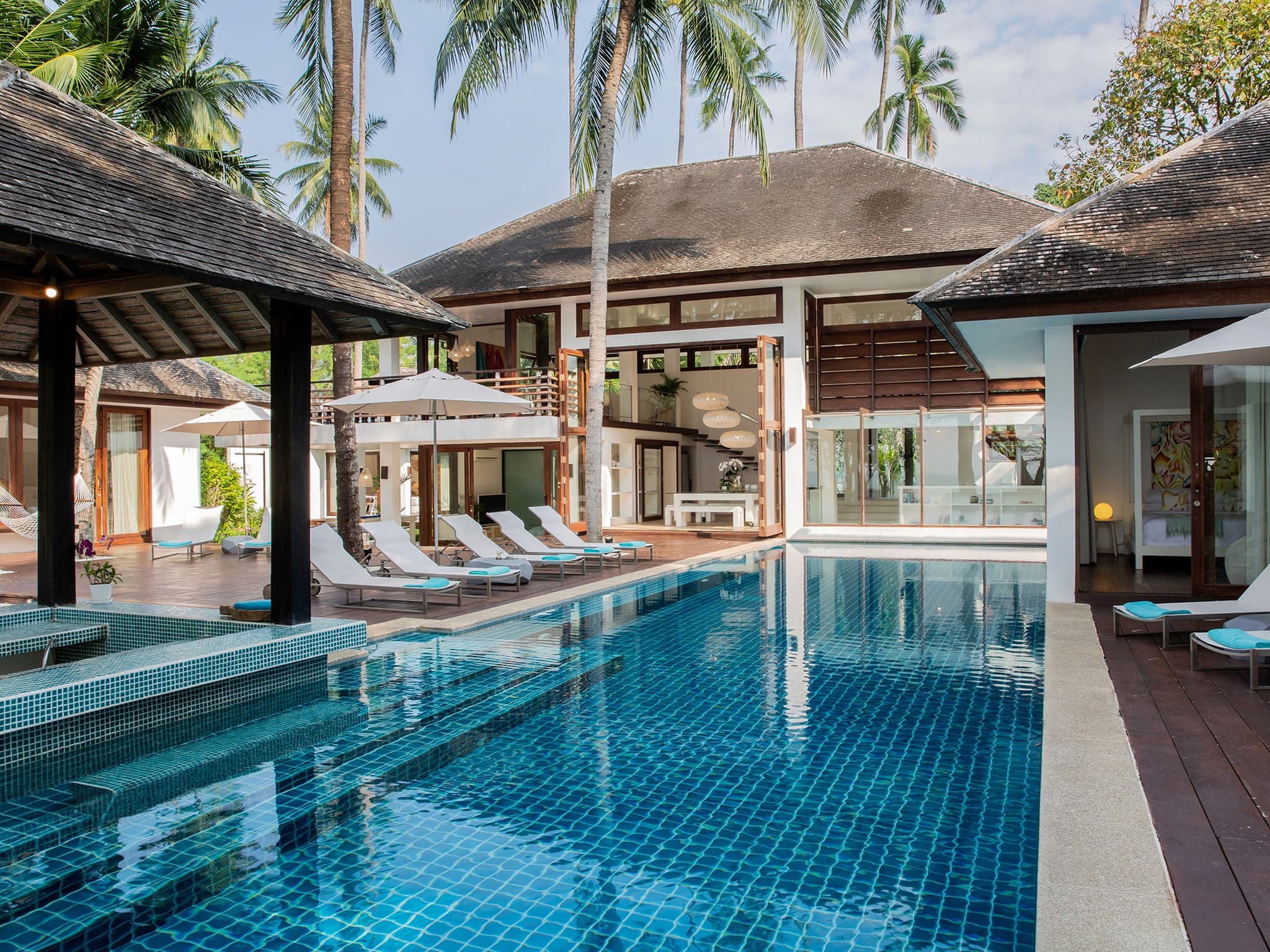 Ban Suriya — beach front wedding venue in Lipa Noi, Thailand · photo 4 of 9