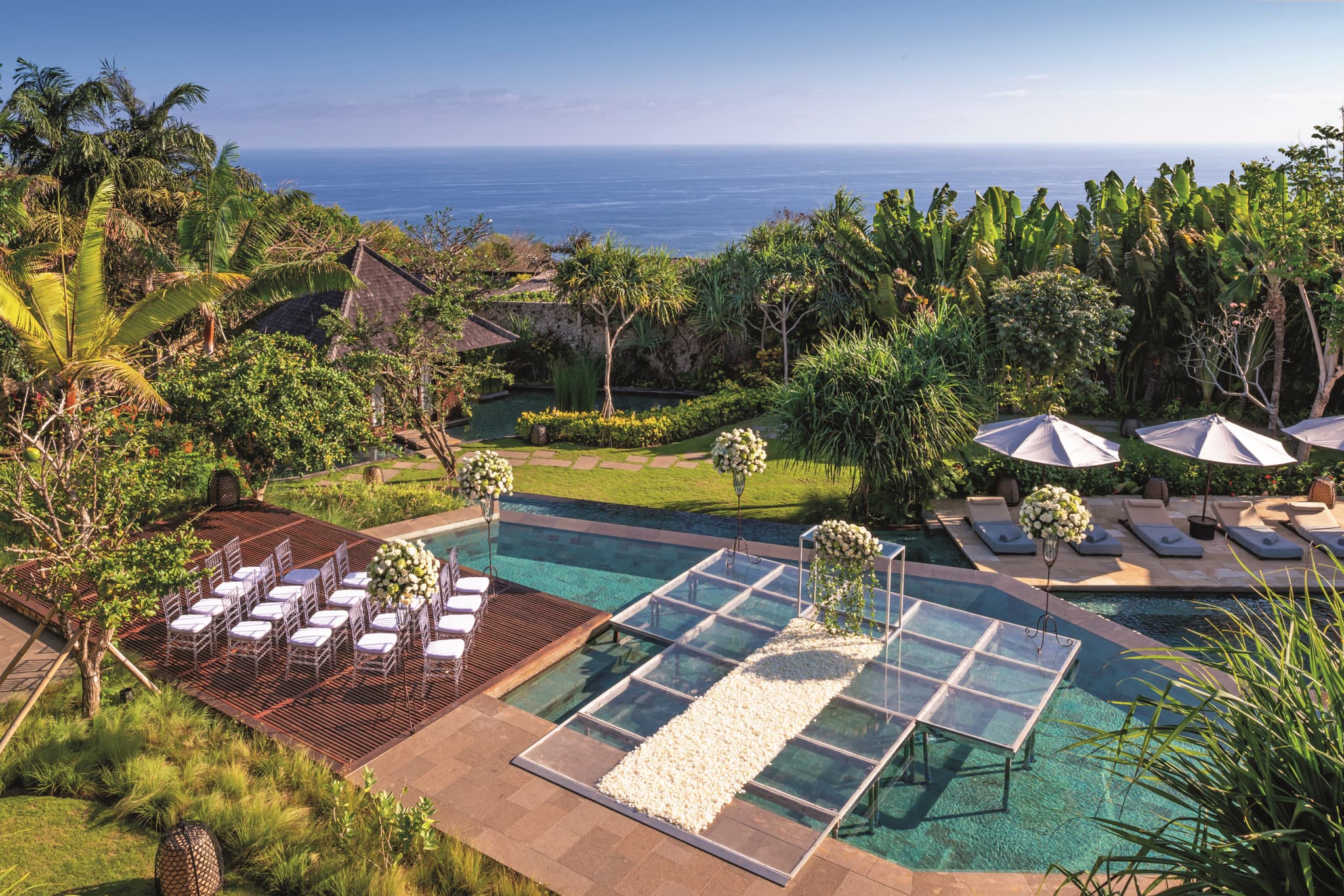 Bulgari Resort Bali — cliff front wedding venue in Uluwatu, Indonesia · photo 4 of 12