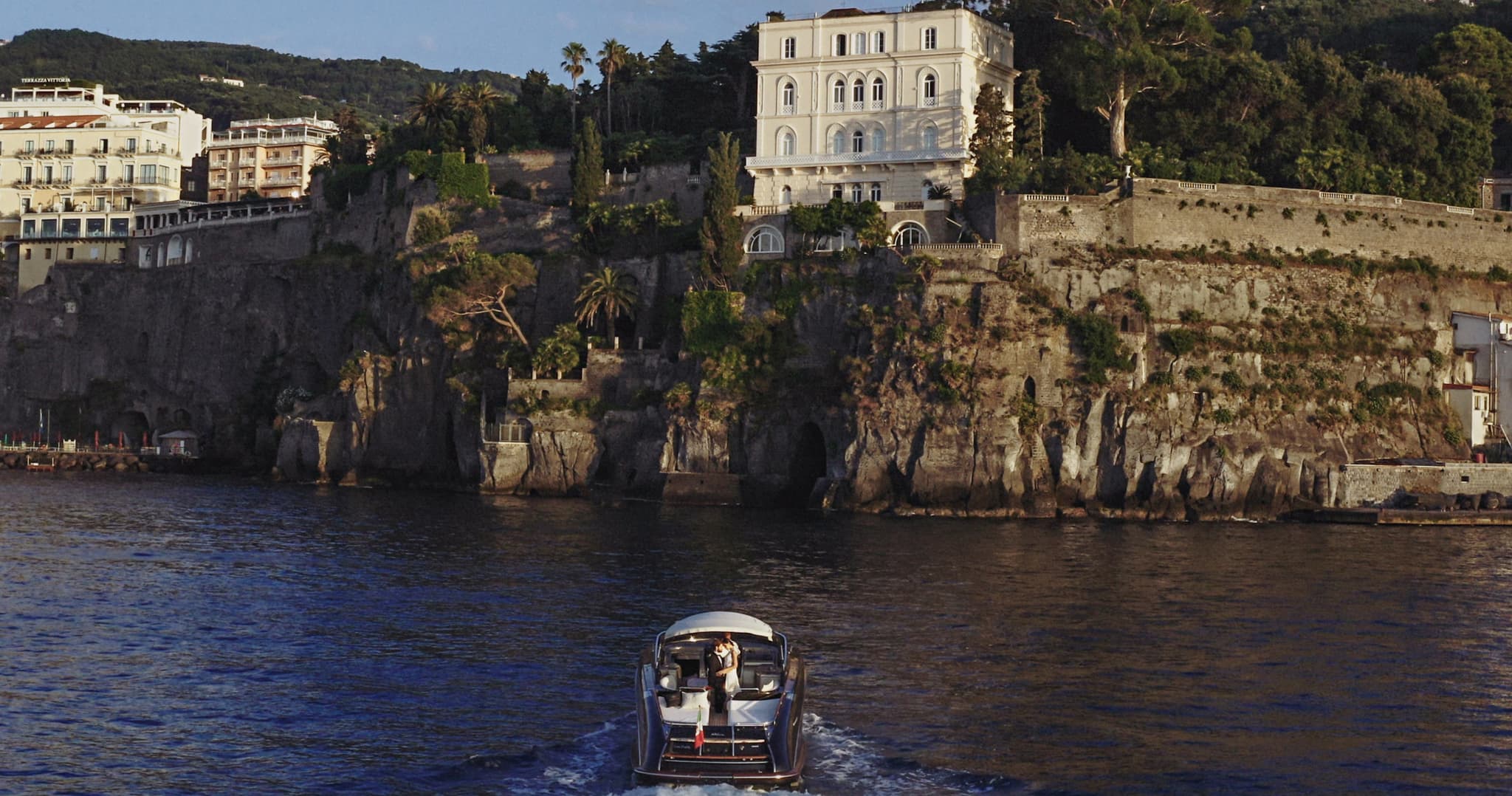 Villa Astor — views of bay of naples wedding venue in Amalfi Coast, Italy · photo 10 of 14