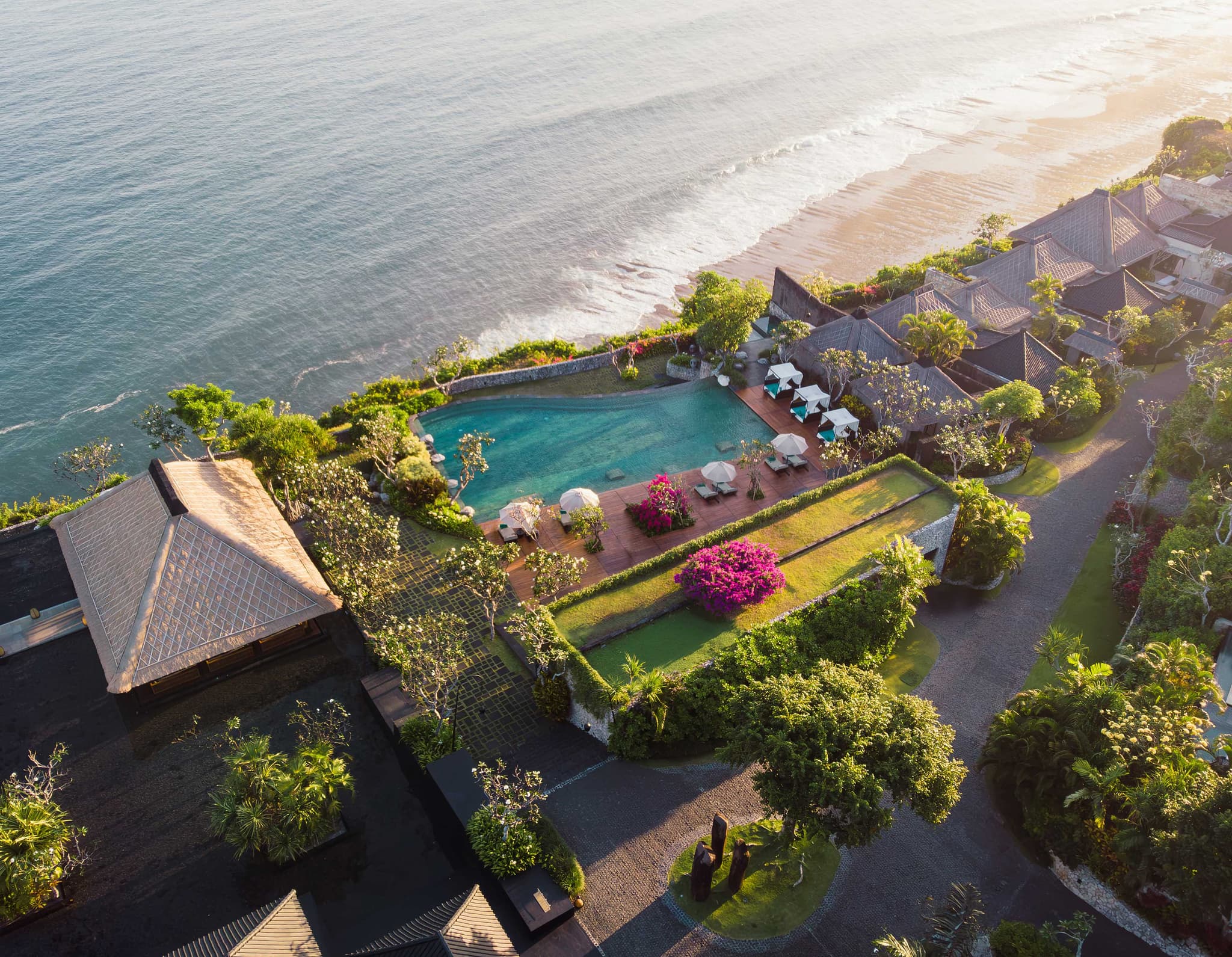 Bulgari Resort Bali — cliff front wedding venue in Uluwatu, Indonesia · photo 2 of 12