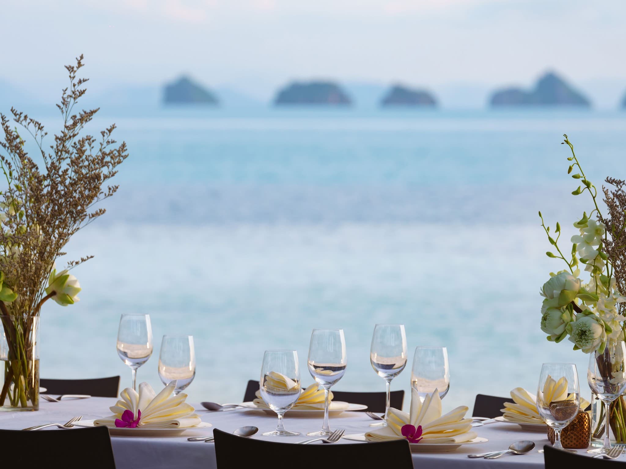 Inasia Samui — beach front wedding venue in Koh Samui, Thailand · photo 10 of 11