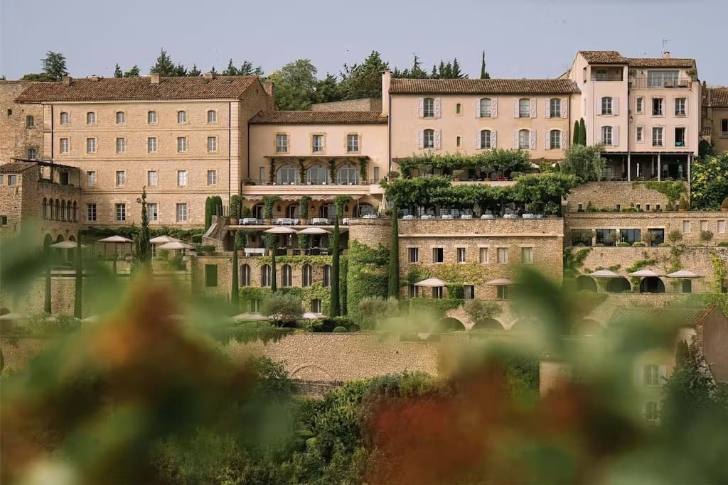 La Bastide de Gordes — valley wedding venue in Provence, France · photo 14 of 16