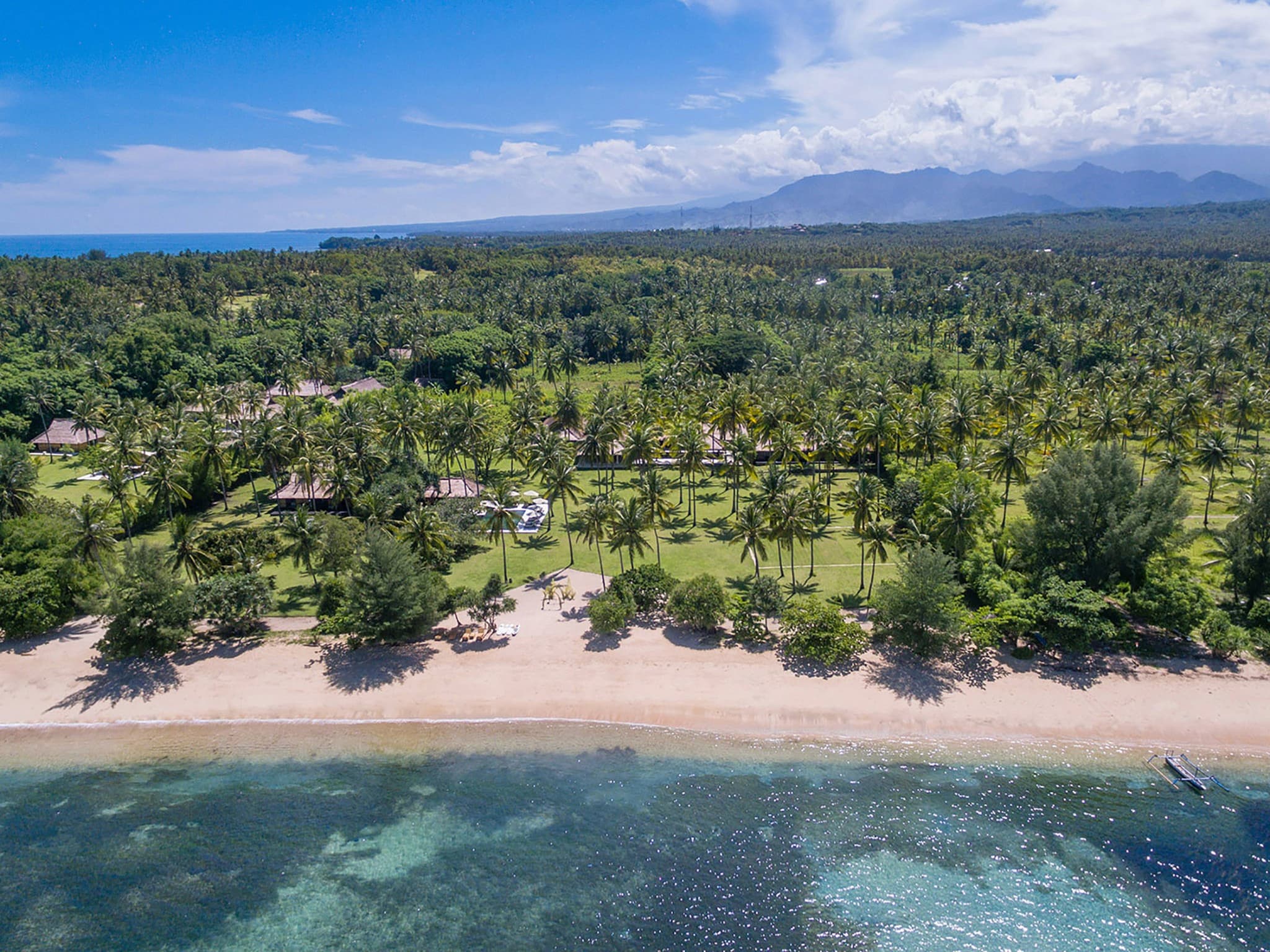 Sira Beach House — beachfront wedding venue in Lombok, Indonesia · photo 3 of 11