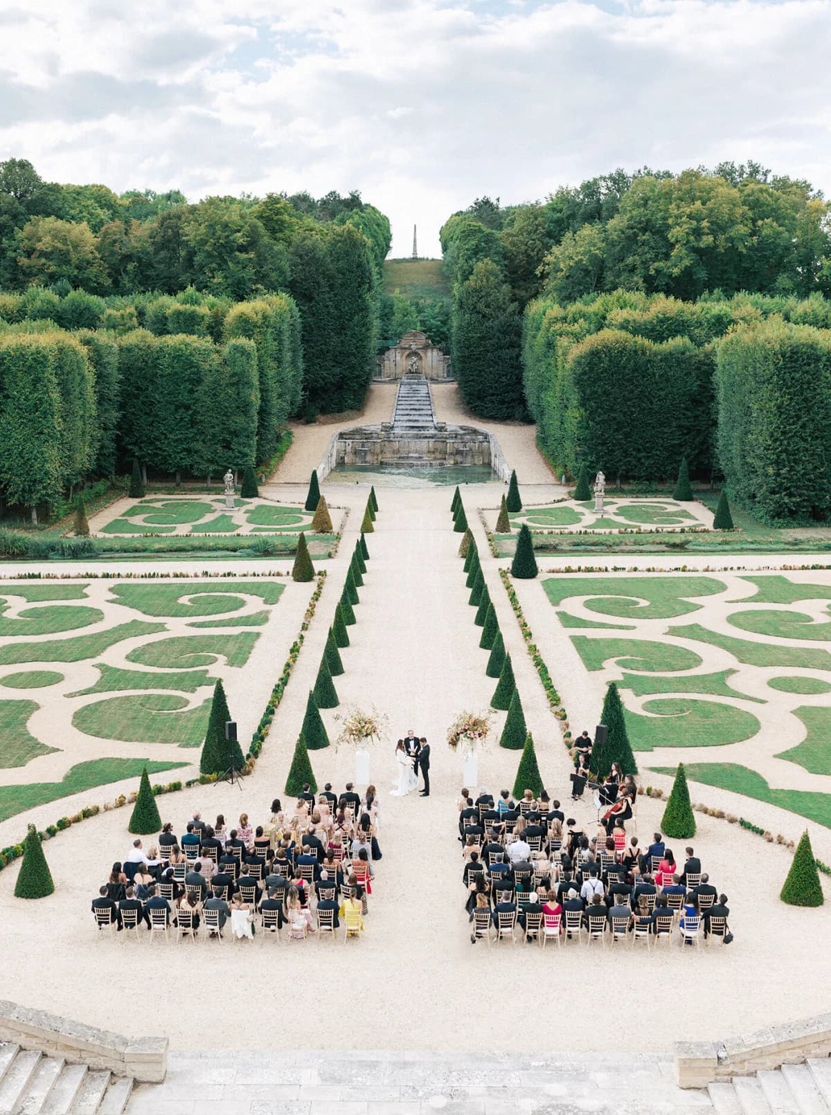 Chateau de Villette — historical landmark wedding venue in Paris, France · photo 4 of 16
