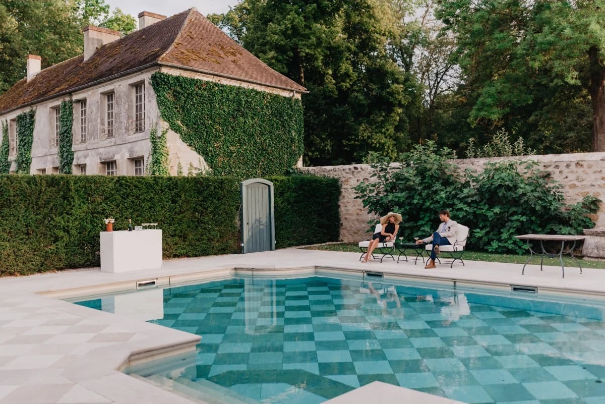 Manoir de Chivré — chirped mansion wedding venue in Normandy, France · photo 7 of 21