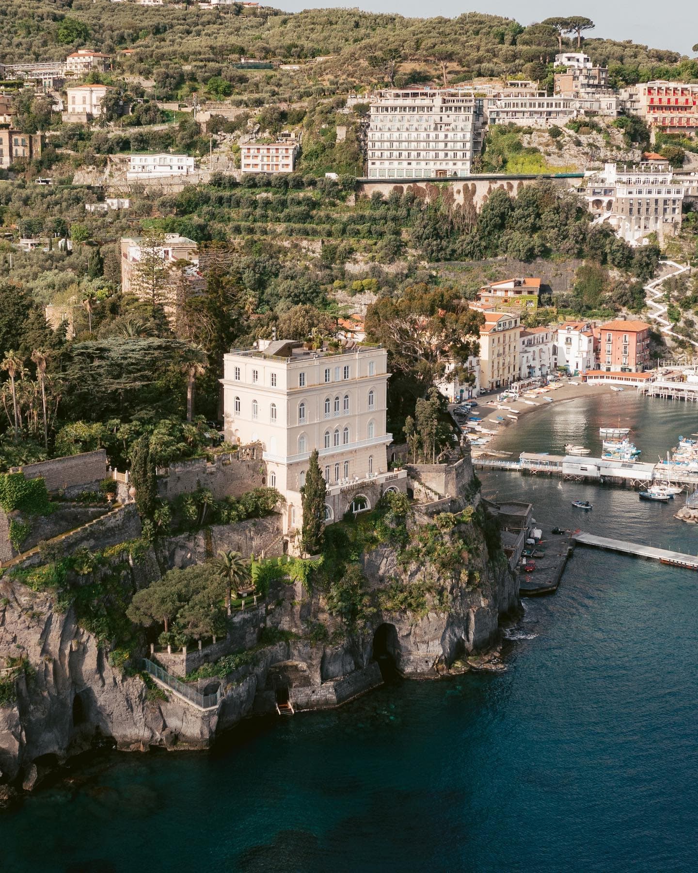 Villa Astor — views of bay of naples wedding venue in Amalfi Coast, Italy · photo 2 of 14