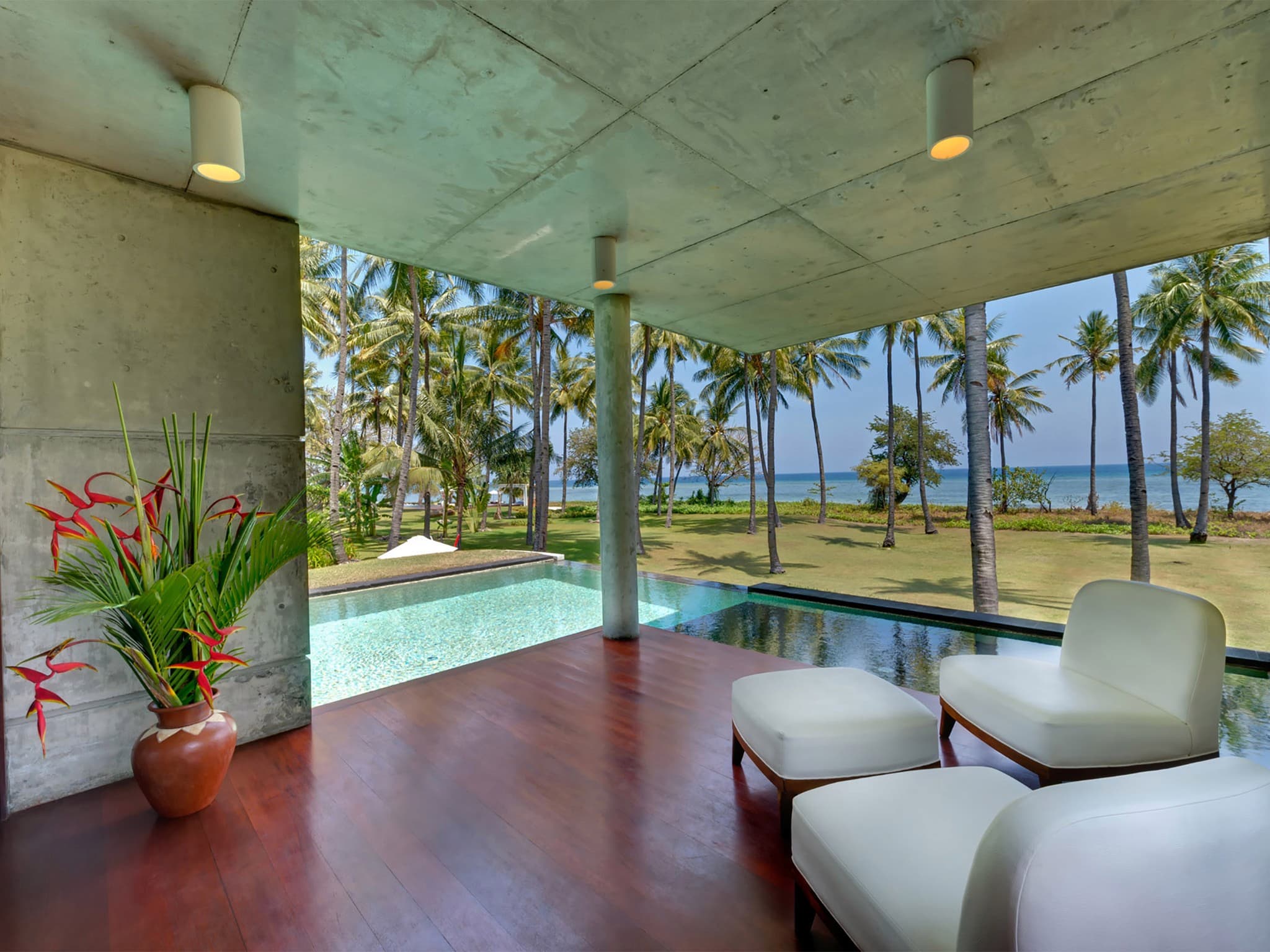 Villa Sapi — beachfront wedding venue in Lombok, Indonesia · photo 8 of 9