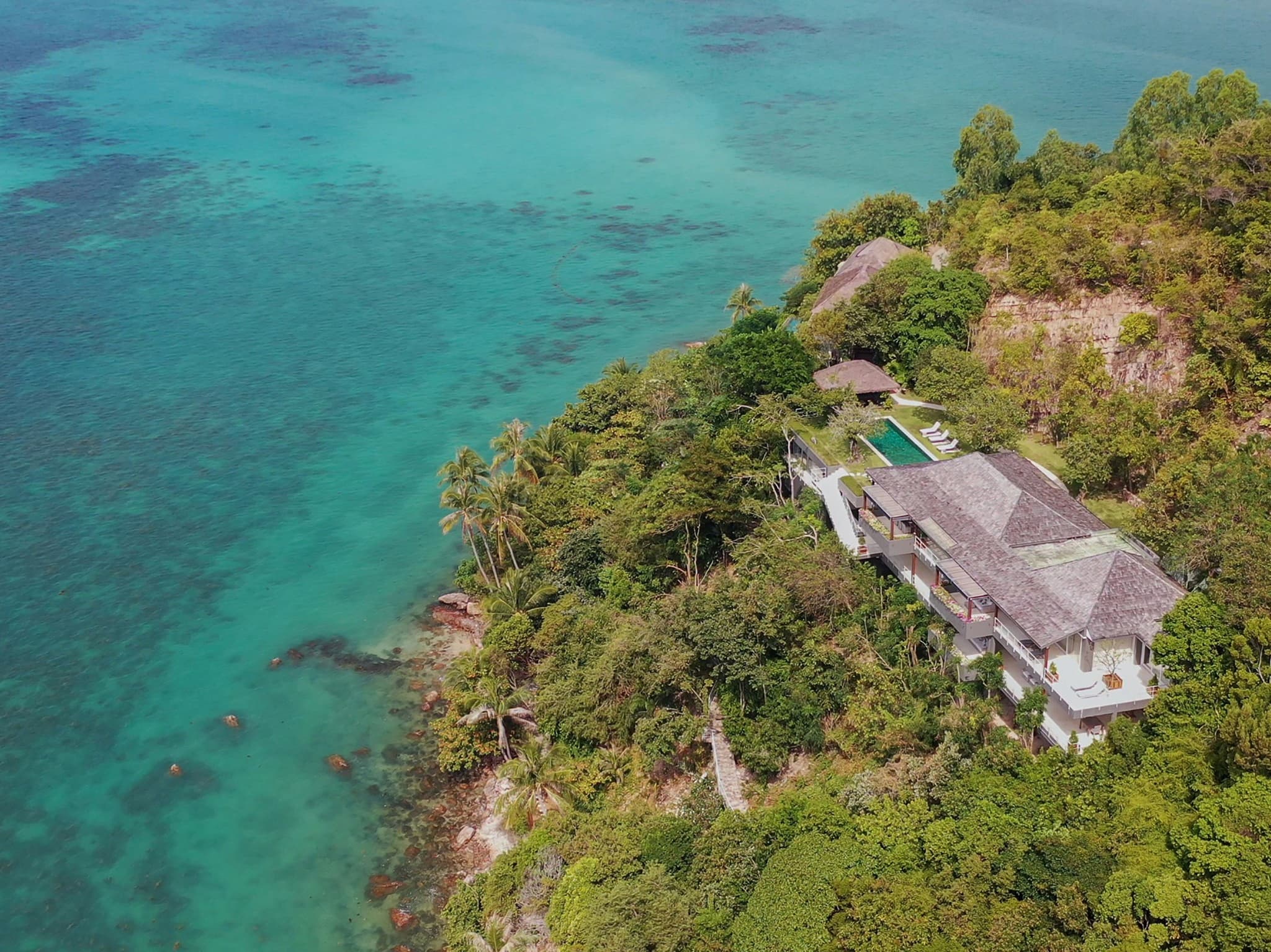 Element of 8 — cliff front wedding venue in Laem Sor, Thailand · photo 9 of 11