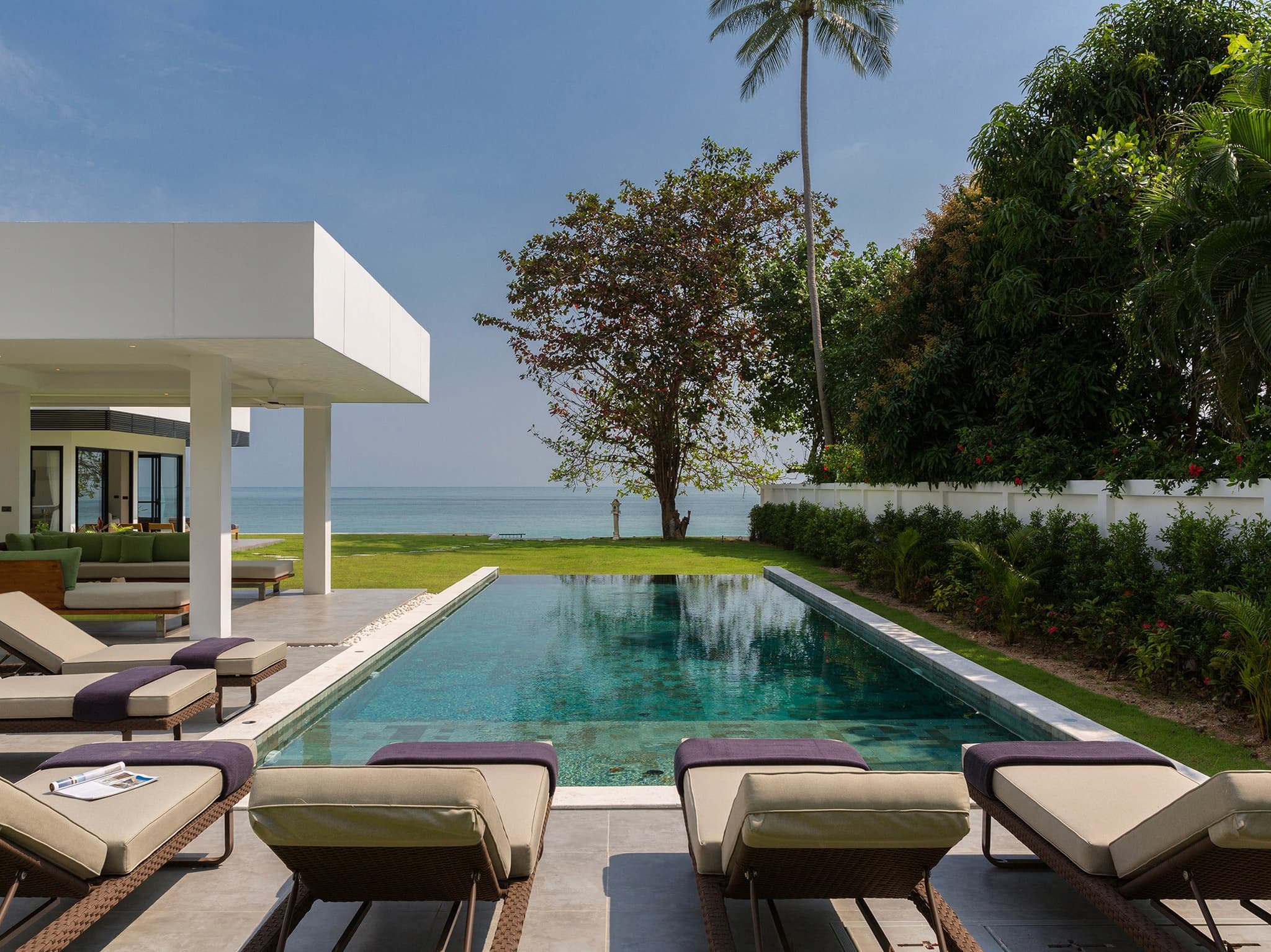 Villa Thansamaay — beach front wedding venue in Koh Samui, Thailand · photo 9 of 10