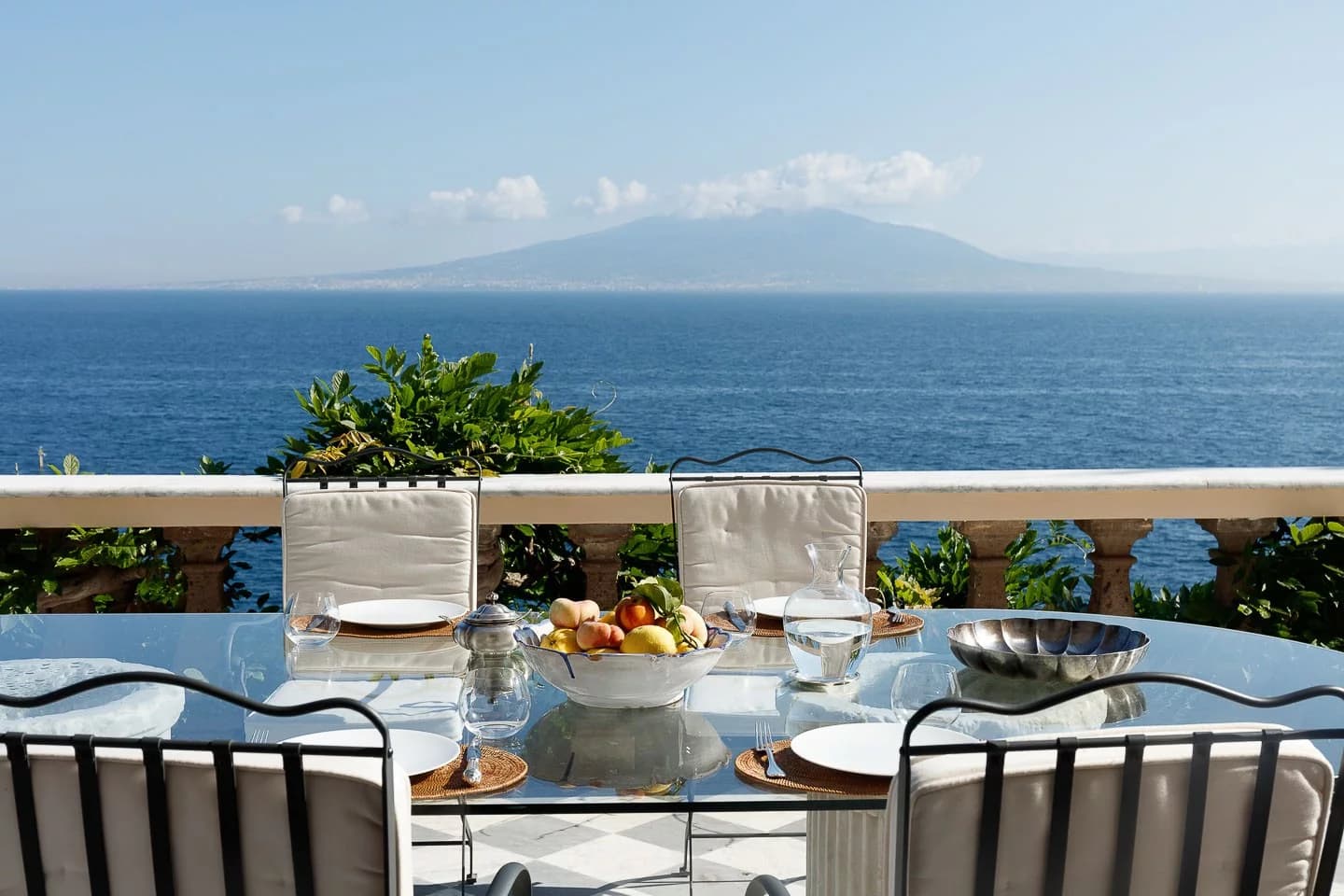 Villa Astor — views of bay of naples wedding venue in Amalfi Coast, Italy · photo 7 of 14