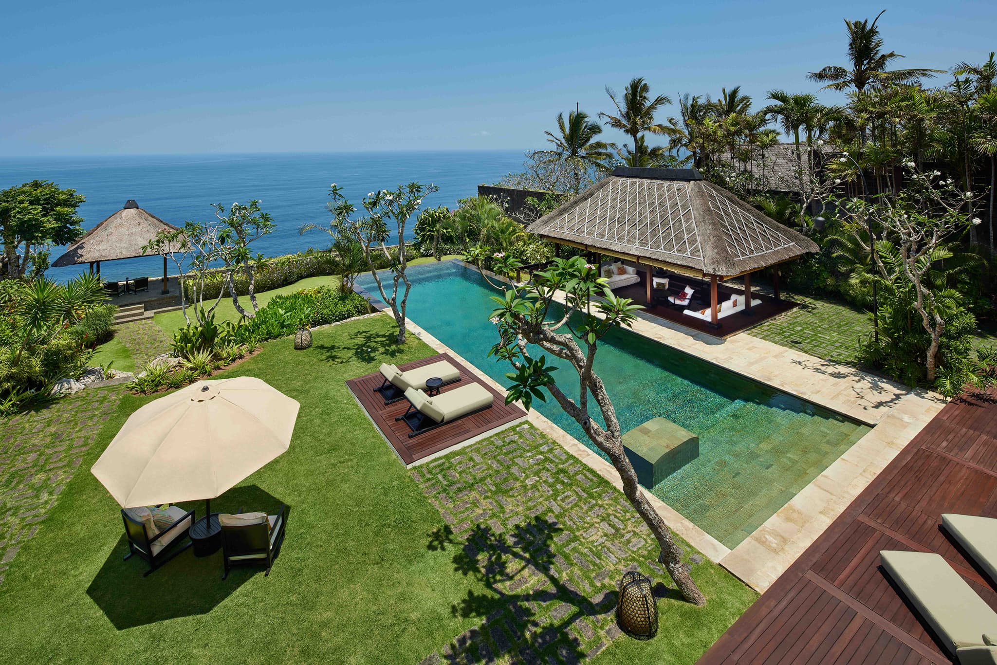 Bulgari Resort Bali — cliff front wedding venue in Uluwatu, Indonesia · photo 6 of 12