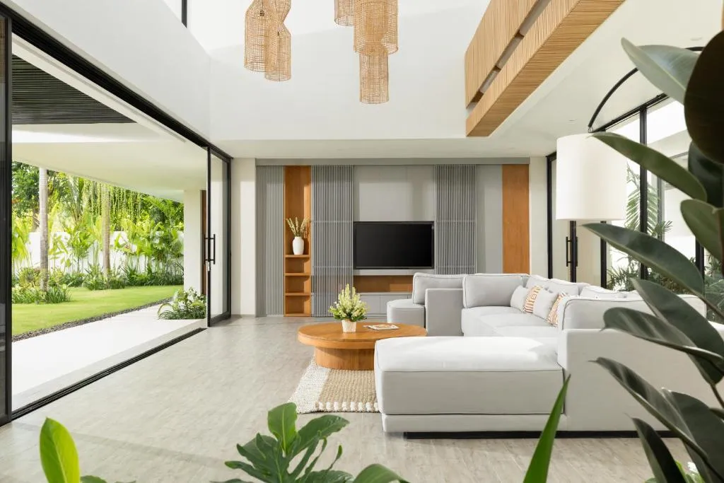 Arita Villa — central area wedding venue in Canggu, Indonesia · photo 9 of 18