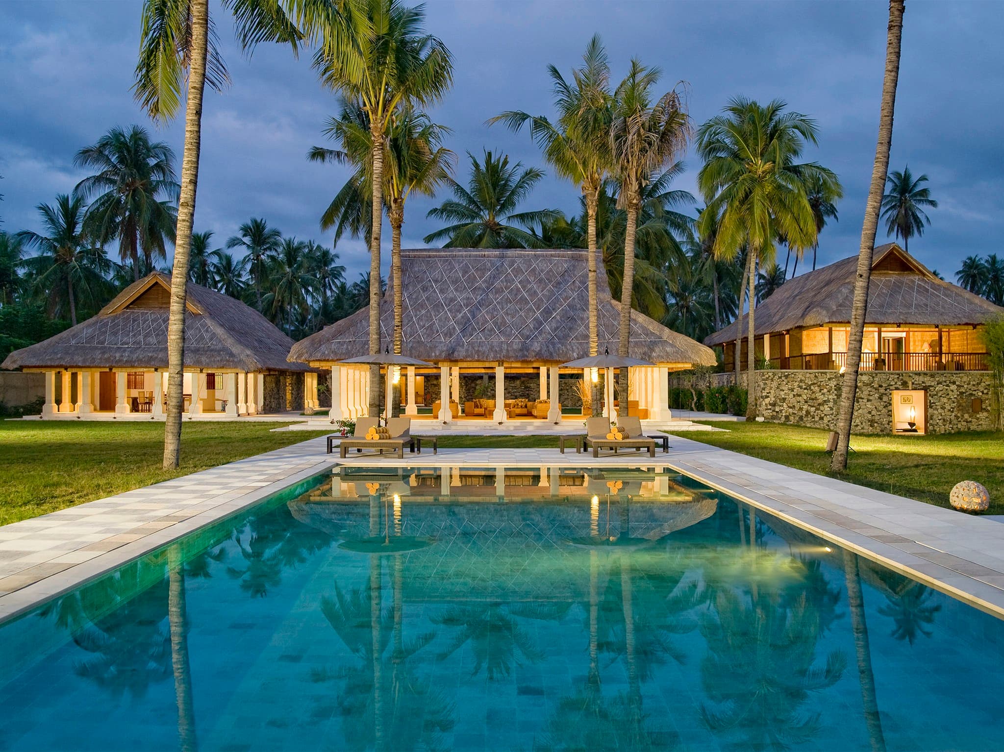 Sepoi Sepoi — beachfront wedding venue in Lombok, Indonesia · photo 8 of 11