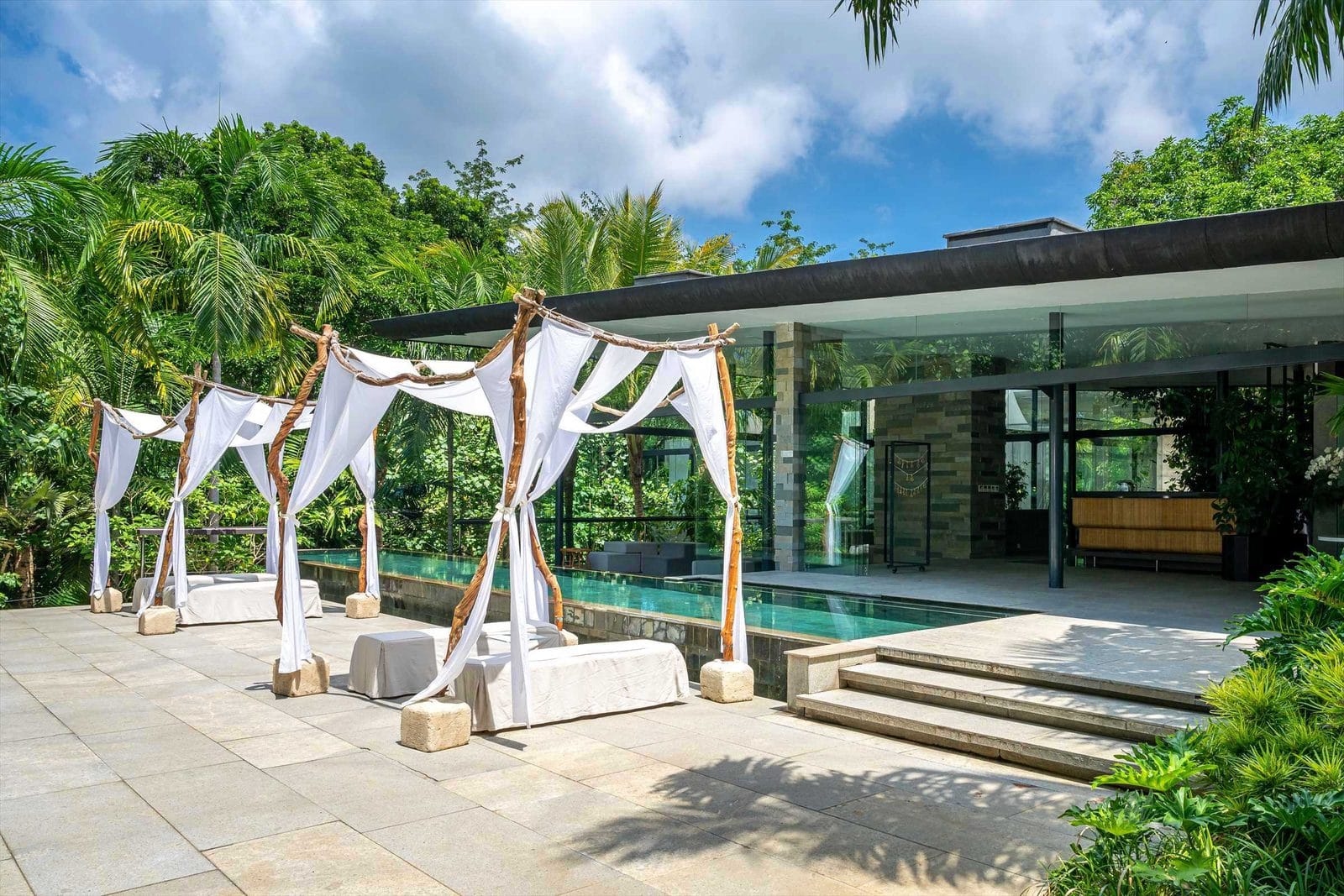 Tirtha Uluwatu